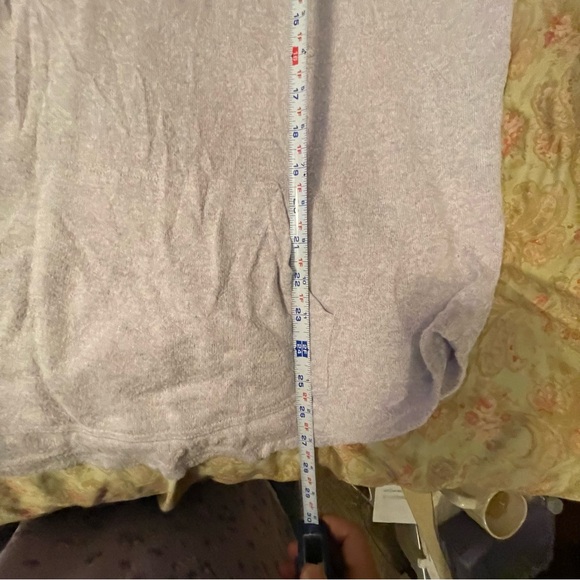 Market and Spruce hoodie super soft cozy material - Picture 5 of 6